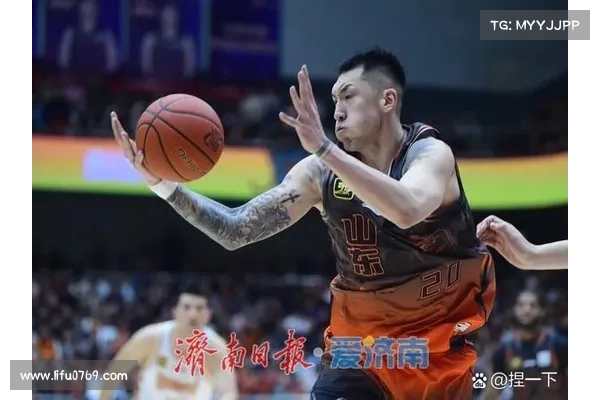 男篮欧锦赛精彩回顾:中国队表现亮眼,各国强队激战正酣 男篮欧锦赛精彩回顾:中国队表现亮眼,各国强队激战正酣
